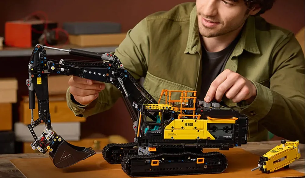 Avansert LEGO Technic Gravemaskin for store gutter