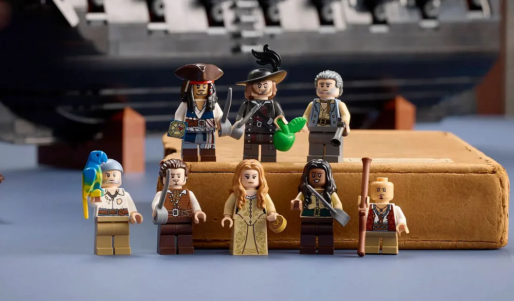 Minifigures: Jack Sparrow, Will Turner, Elizabeth Swann, Hector Barbossa, Gibbs, Cotton, Anamaria, Marty